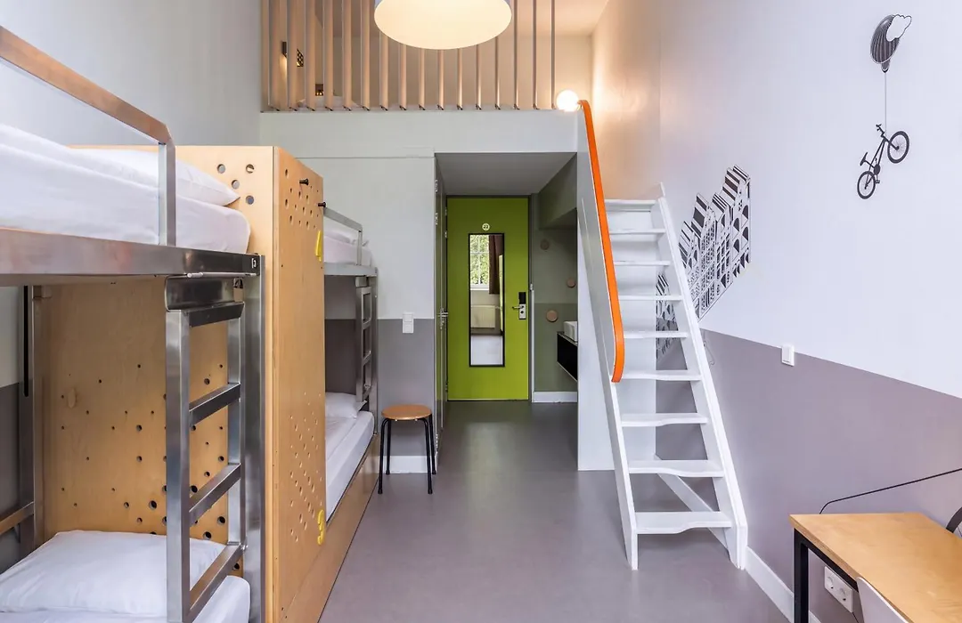Stayokay Hostel Amsterdam Oost-1