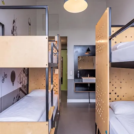 Stayokay Hostel Amsterdam Oost-2